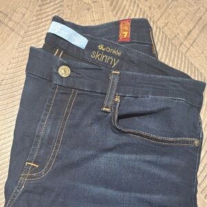 7 For All Mankind the ankle skinny jean raw hem